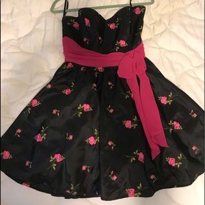 Betsey Johnson evening/formal dress.